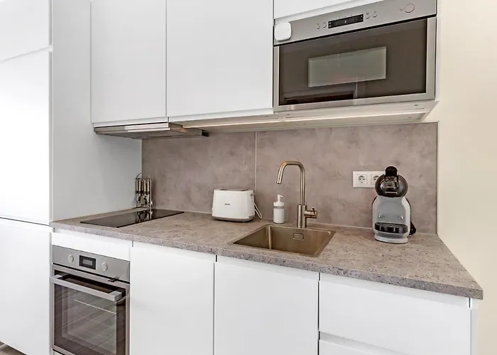 K150 Cabopino Apartament *